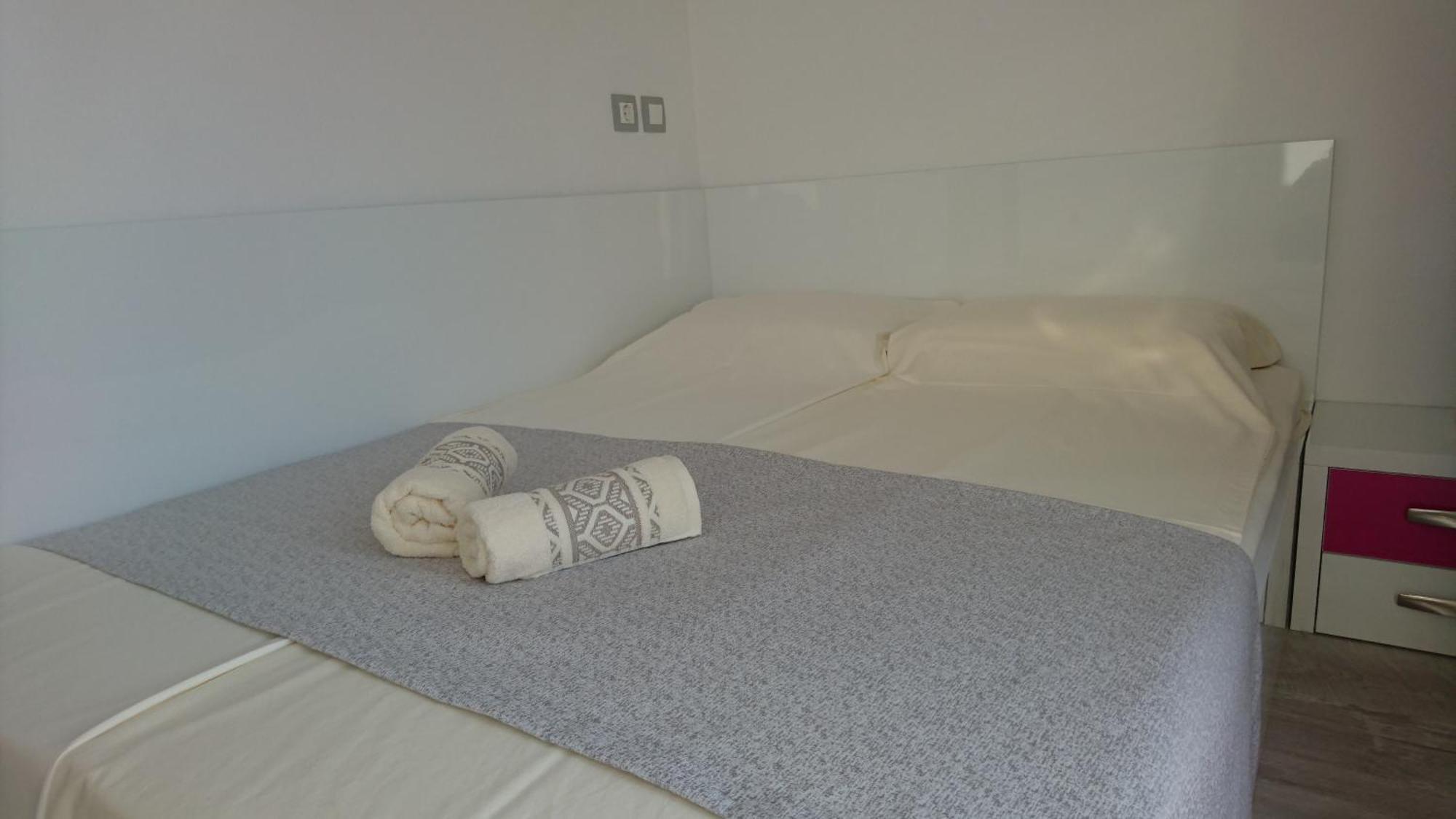Park Apartments & Rooms Popovi Sandanski Rum bild